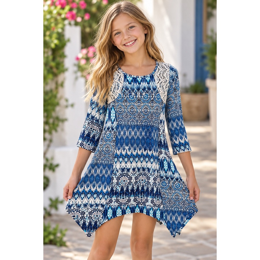 Mudd Girls Blue Ikat Patchwork Crochet Lace Sharkbite Hem Tunic Top Size 12